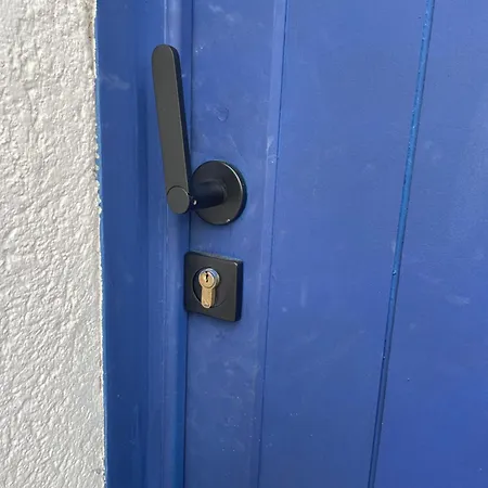 Proche Kedge Et Universitee Cosy Avec Clim ,parking ,cuisine Equipee ,sdb Et Jardin Apartmán *